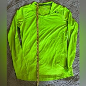 Under Armour Heat Geat Long Sleeve Tee- Medium